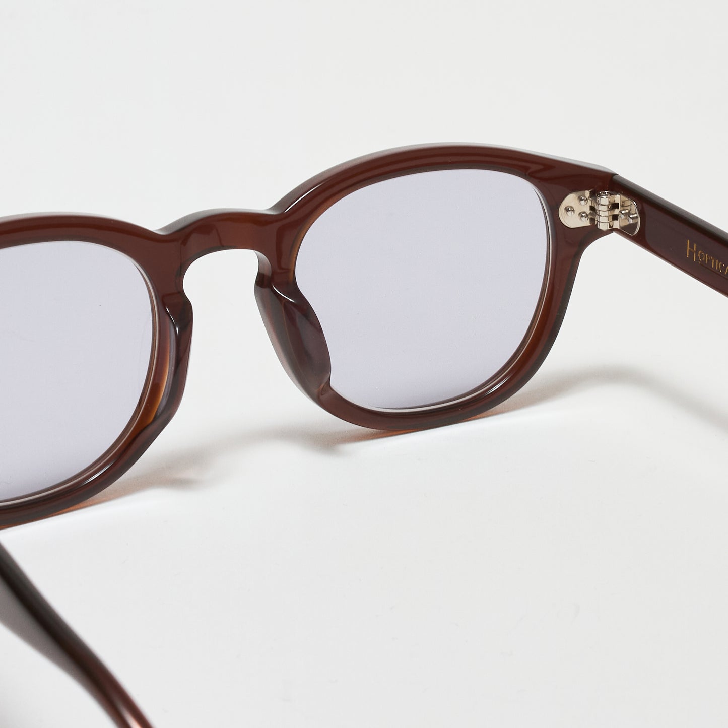 H-02 | BRN-L.GRY