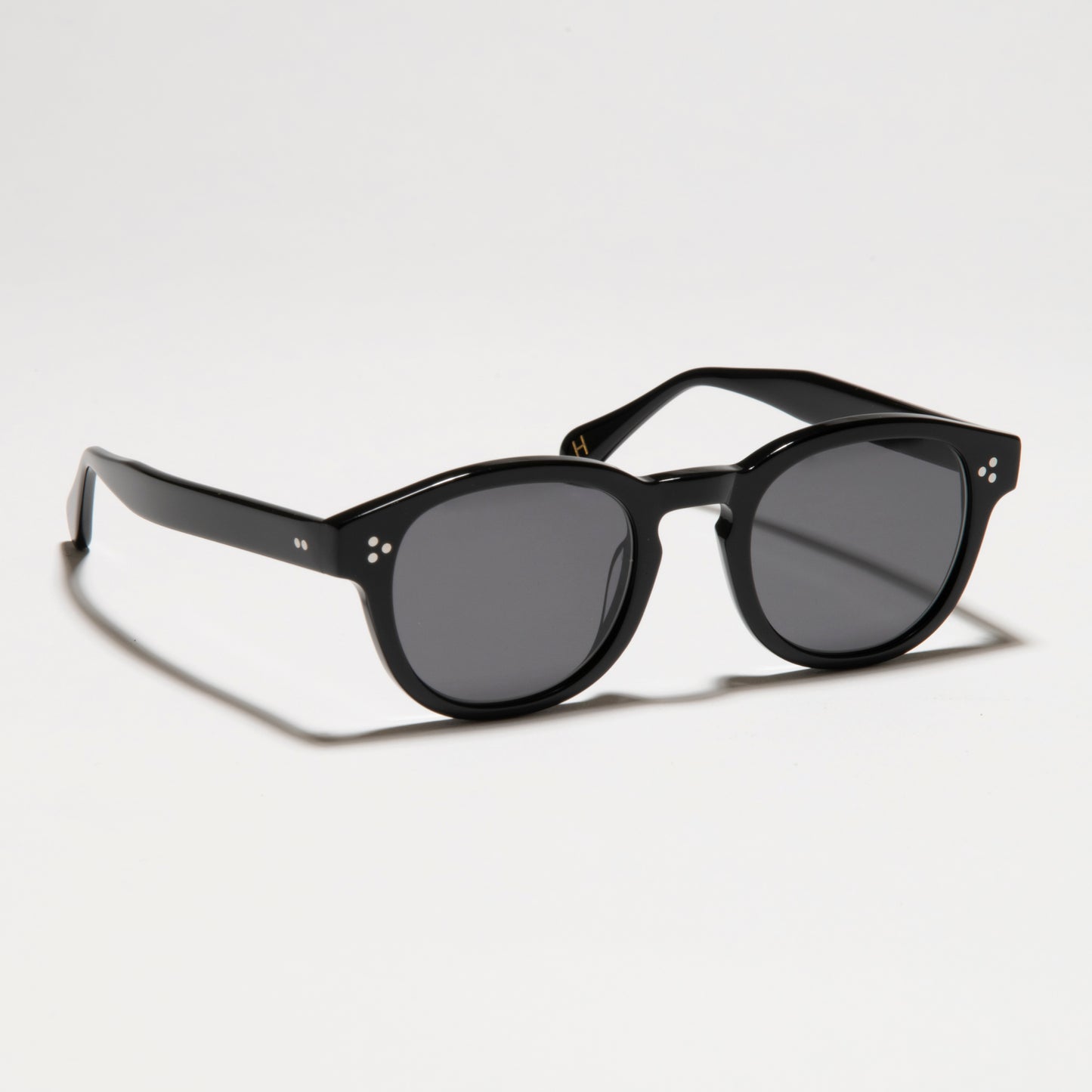 H-02 | BLK-BLK