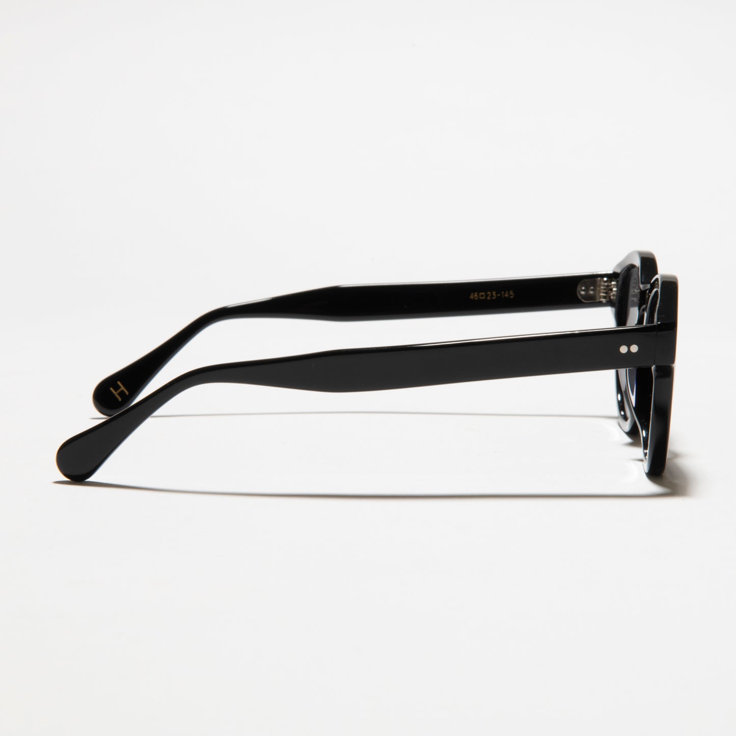 H-02 | BLK-BLK