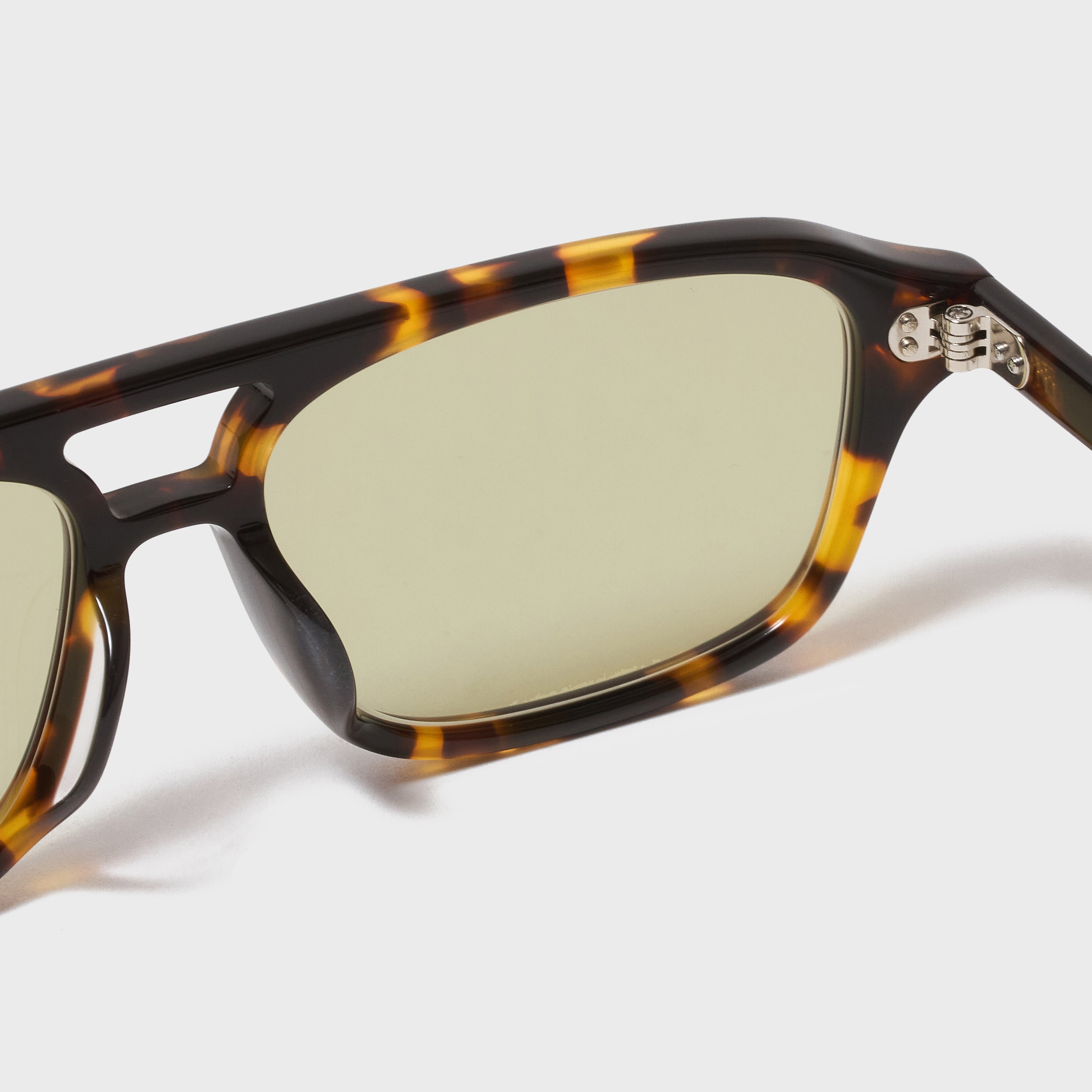 H-15 | DEMI BRN-L.GRN – H OPTICAL