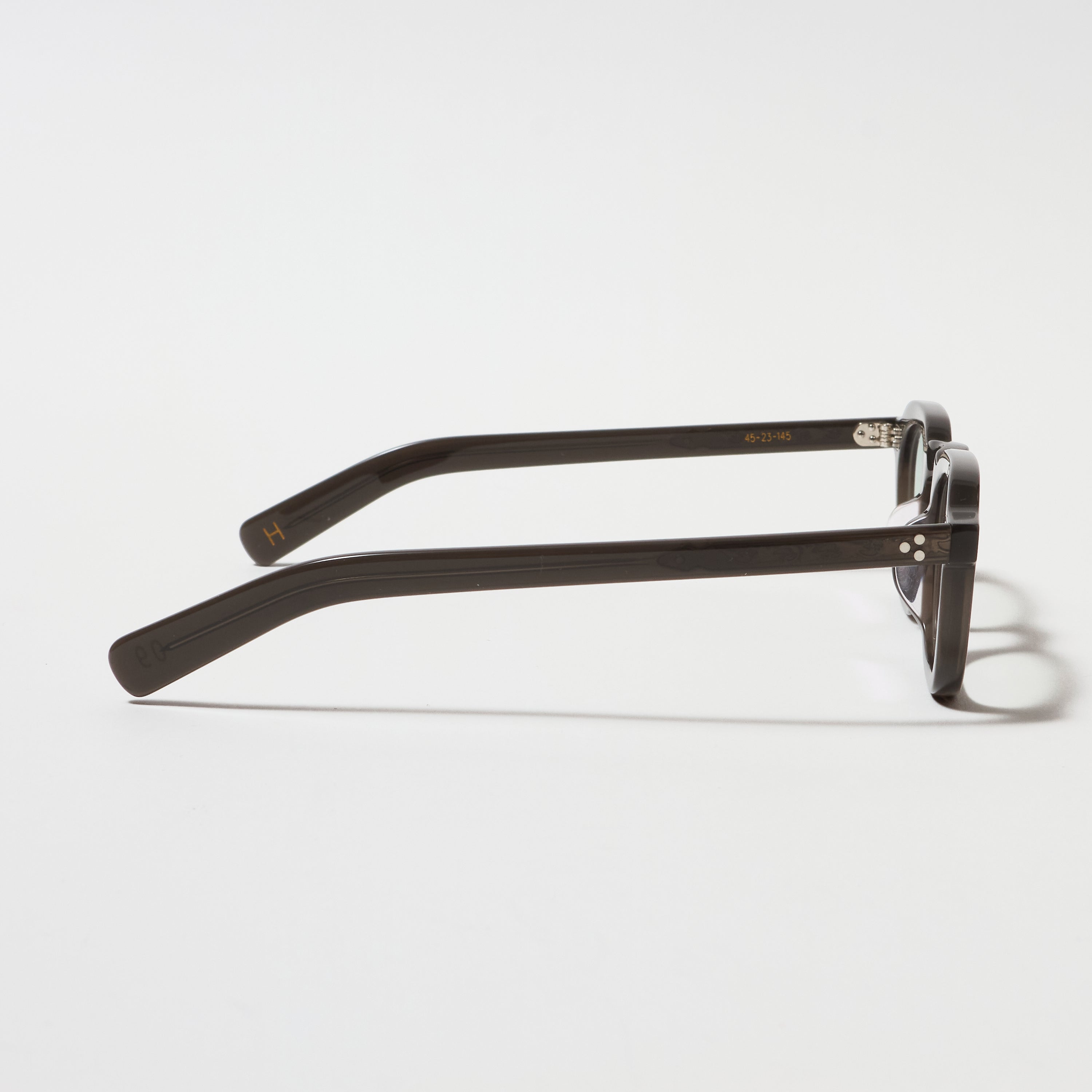 H-09 | SMK CCL-PT.GRY – H OPTICAL